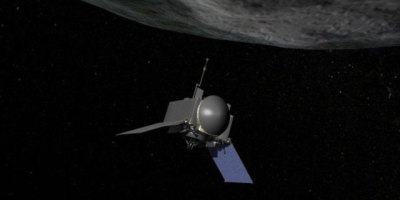 Wahana OSIRIS-REx (Kredit : NASA)